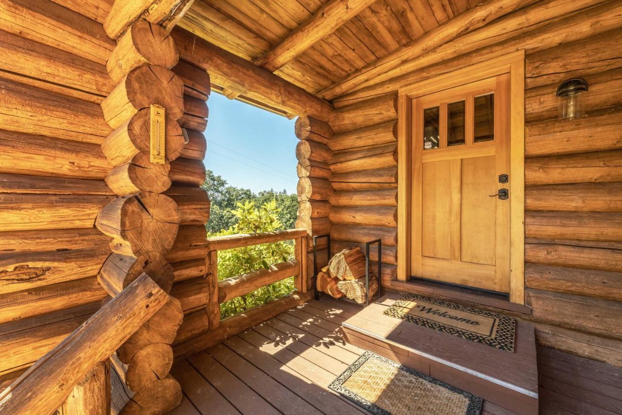 Rowland Log Cabin Home Lyle المظهر الخارجي الصورة