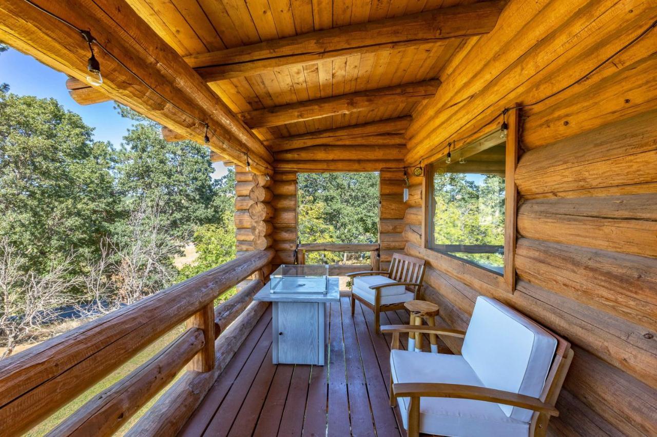 Rowland Log Cabin Home Lyle المظهر الخارجي الصورة