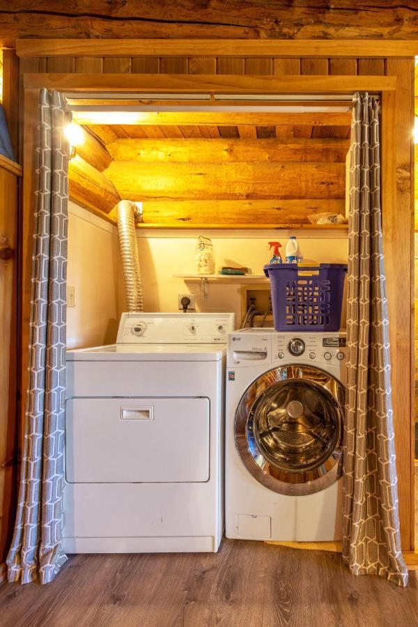 Rowland Log Cabin Home Lyle المظهر الخارجي الصورة